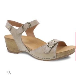 Dansko Tricia Milled Leather Burnished NEW with BOX